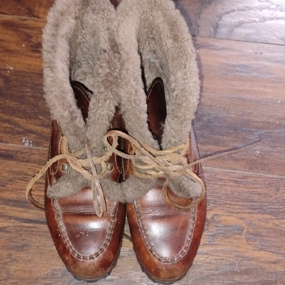 Brown Shearling Lined Leather Boots - image 1